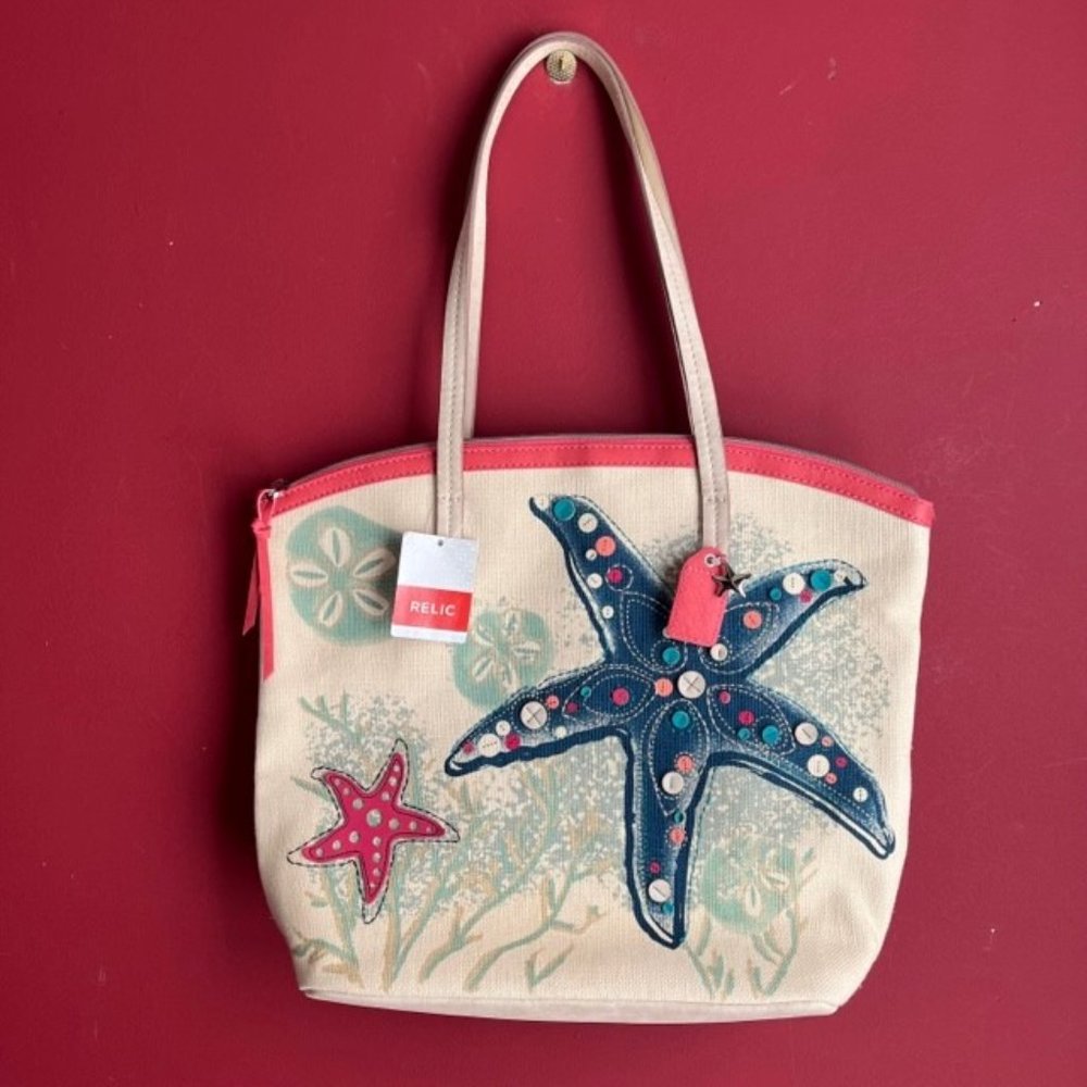 Relic Large Beach Bag w/Starfish on the Front.
